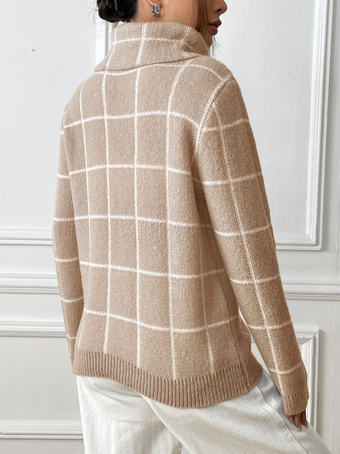 Sandy Plaid Turtleneck Sweater